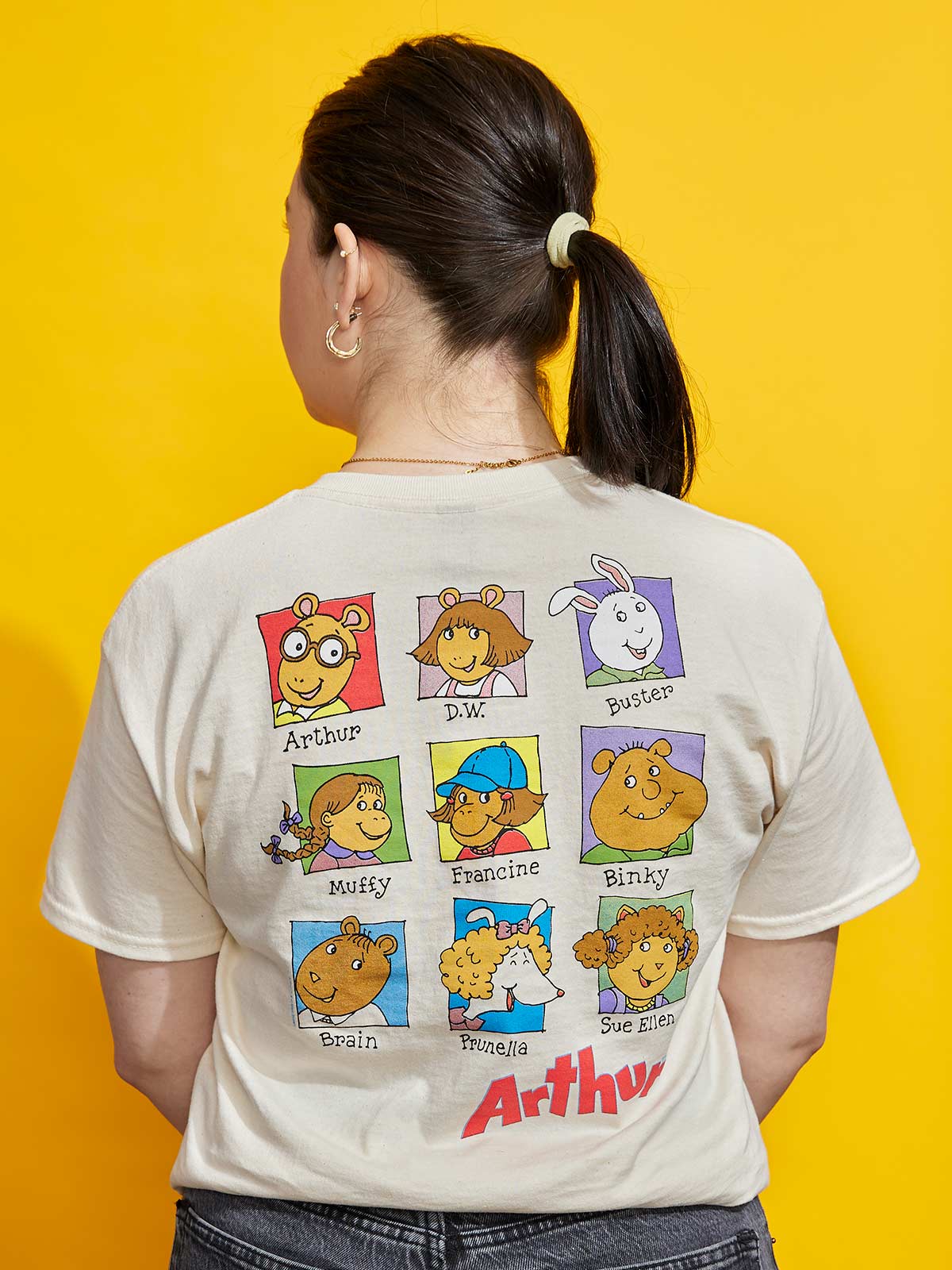 Arthur: Friends Unisex T-Shirt - Image 4