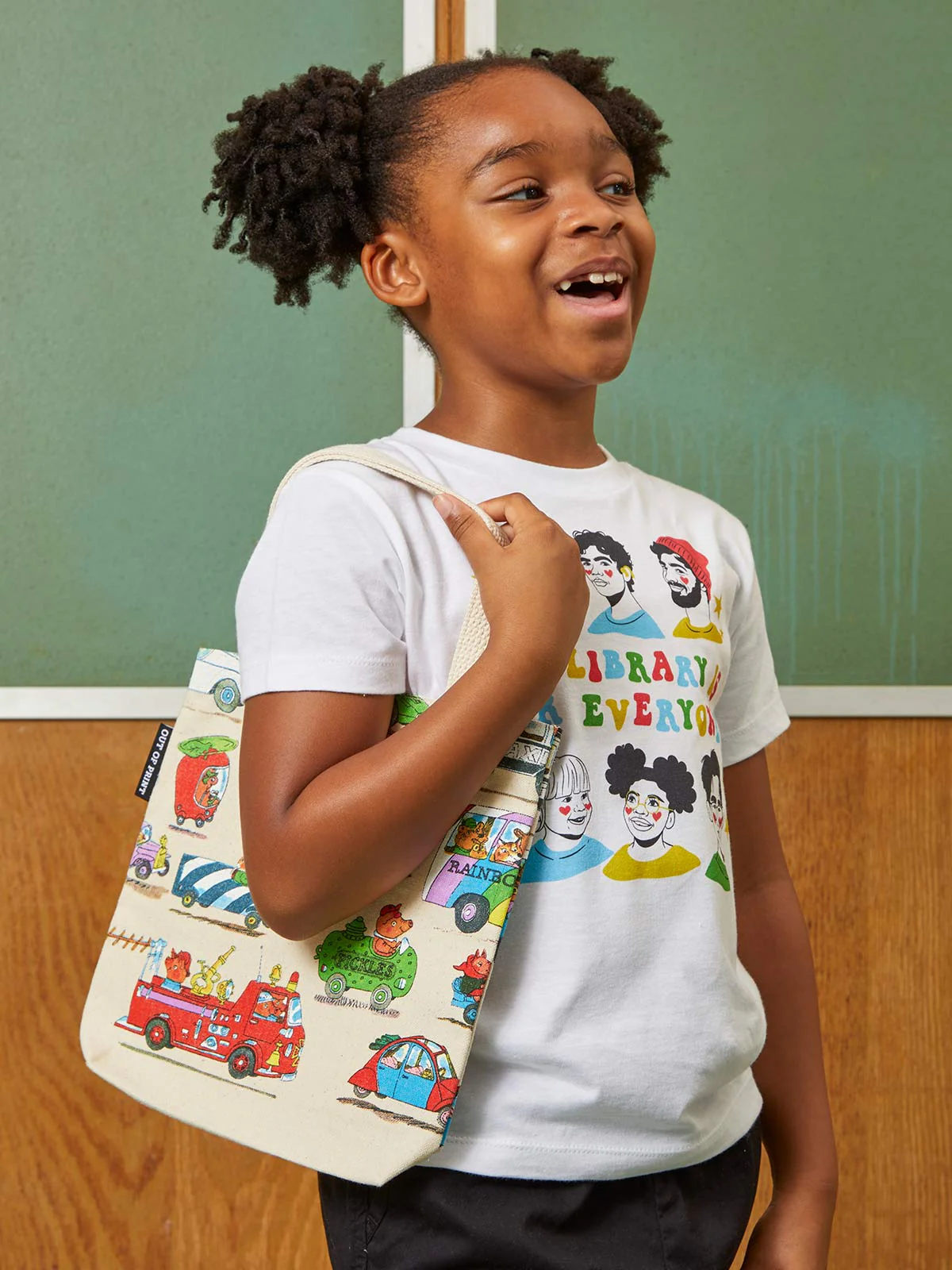 Richard Scarry: Cars and Trucks and Things That Go mini tote bag - Image 3