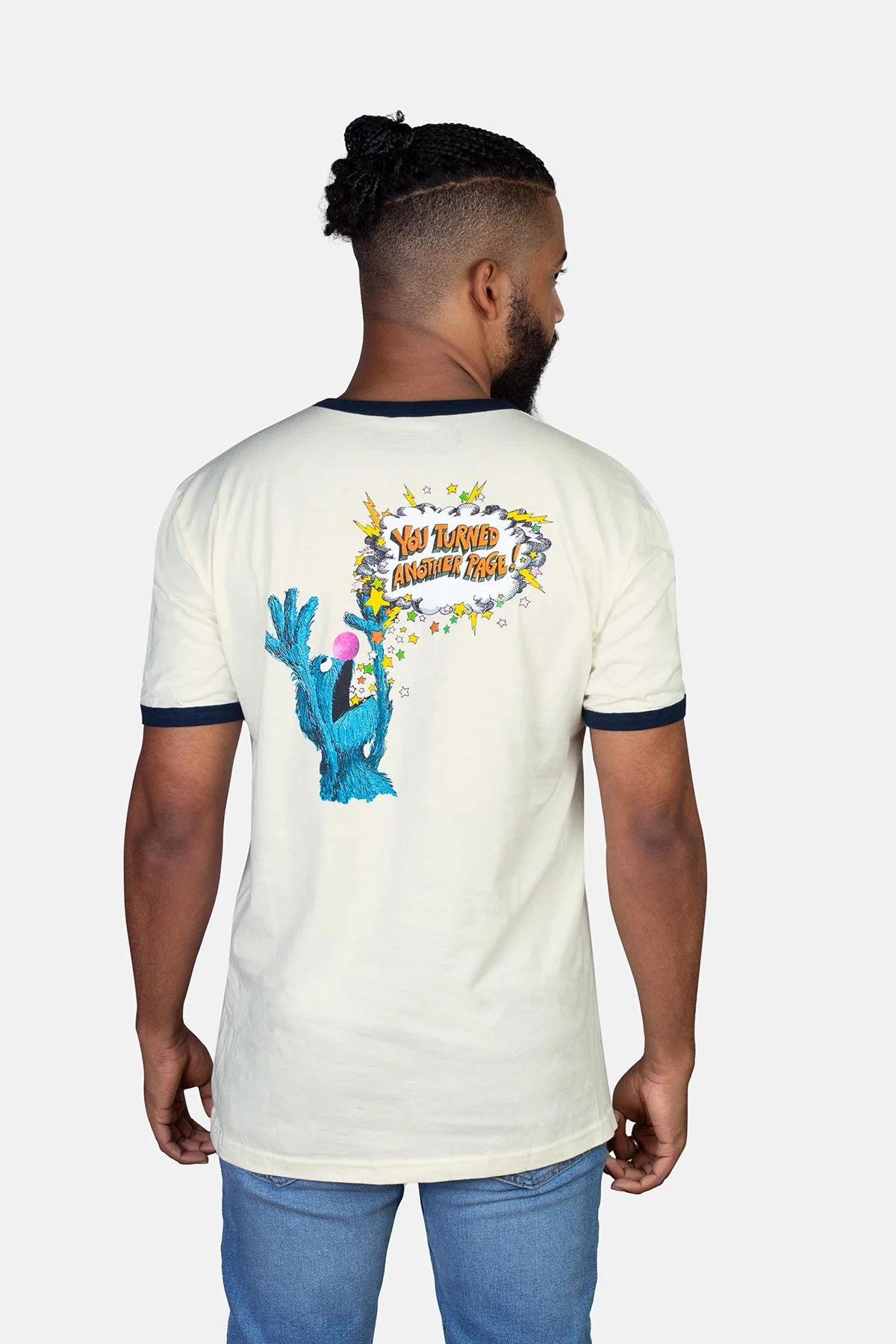 Sesame Street - The Monster at the End of This Book Unisex Ringer T-Shirt - Image 4